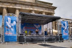 Kündigt Ramstein, Bühne am Brandenburger Tor, Berlin